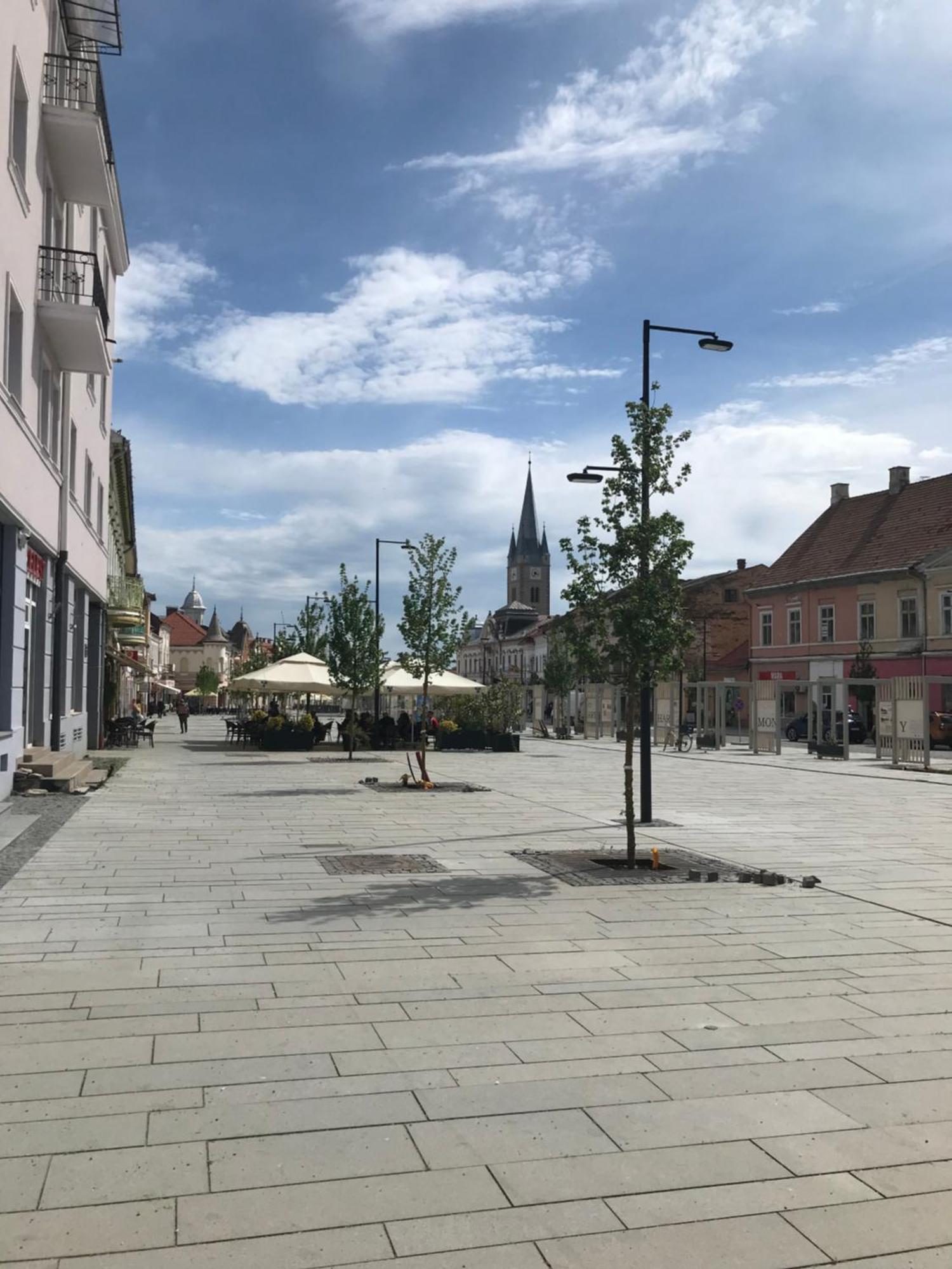 Casa Thaja Centru Appartement Turda Buitenkant foto