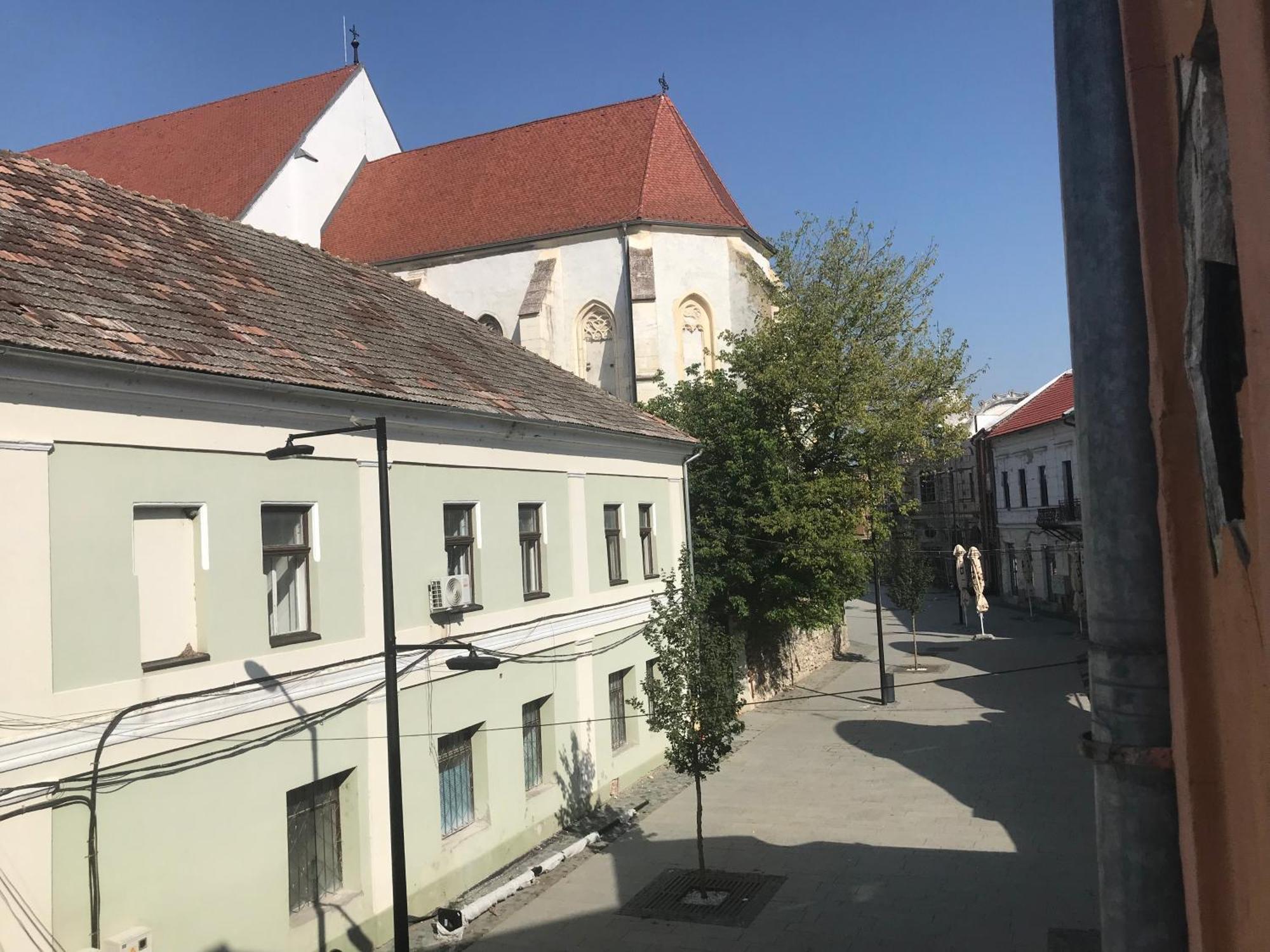 Casa Thaja Centru Appartement Turda Buitenkant foto